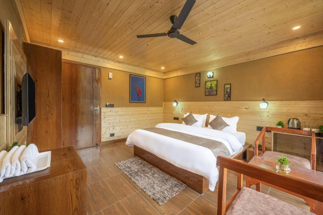 The Tranquility Retreat I Vacations I Conference I Mice I Family Events I Open Air Terrace I Sky Bonfire I Kufri By Exotic Stays Bagian luar foto